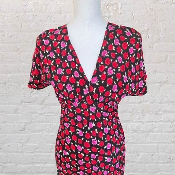 Zara Floral Print Maxi Dress with Red & Pink Flowers 100% Viscose Size XS - Picture 6 of 11